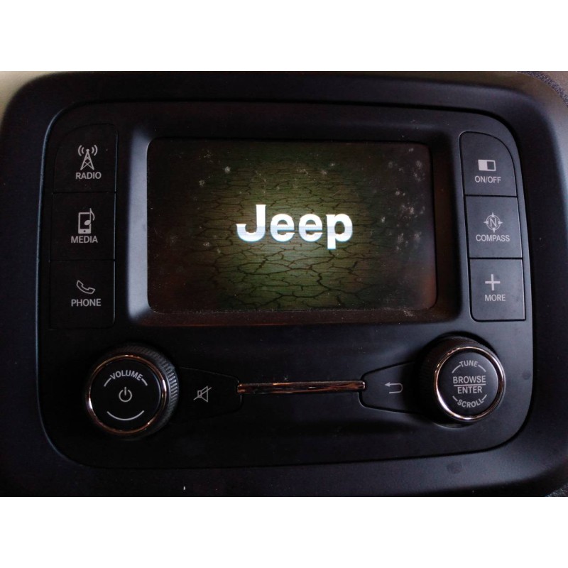 Recambio de sistema navegacion gps para jeep renegade night eagle 4x2 referencia OEM IAM   