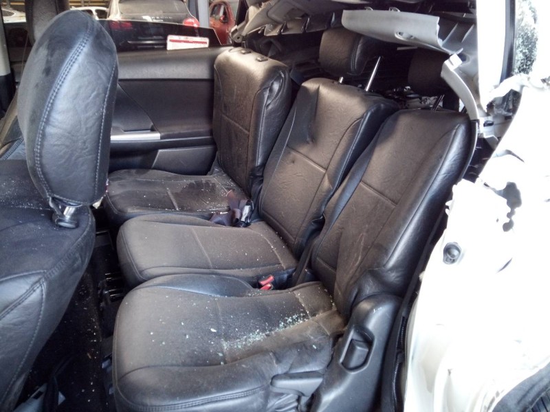 toyota prius+ del año 2021