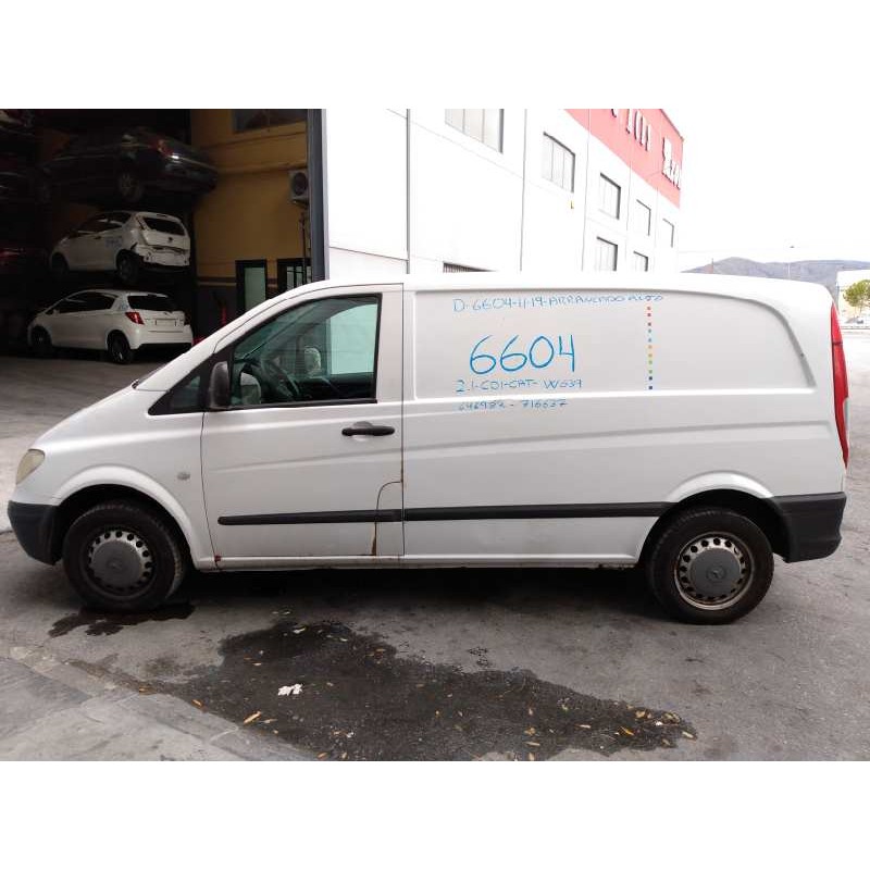 mercedes-benz vito (w639) basic, combi del año 2004