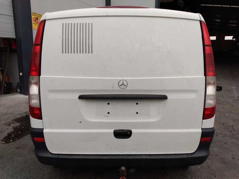 mercedes-benz vito (w639) basic, combi del año 2004