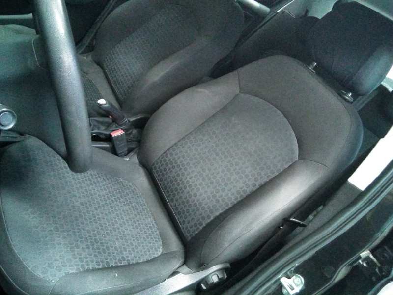 opel corsa e del año 2015