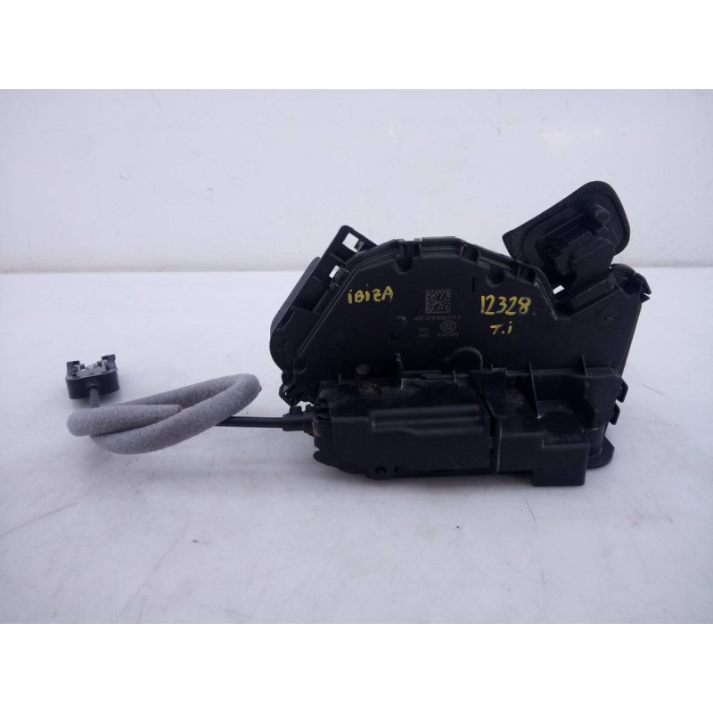 Recambio de cerradura puerta trasera izquierda para seat ibiza (kj1) style referencia OEM IAM 5TA839015E  