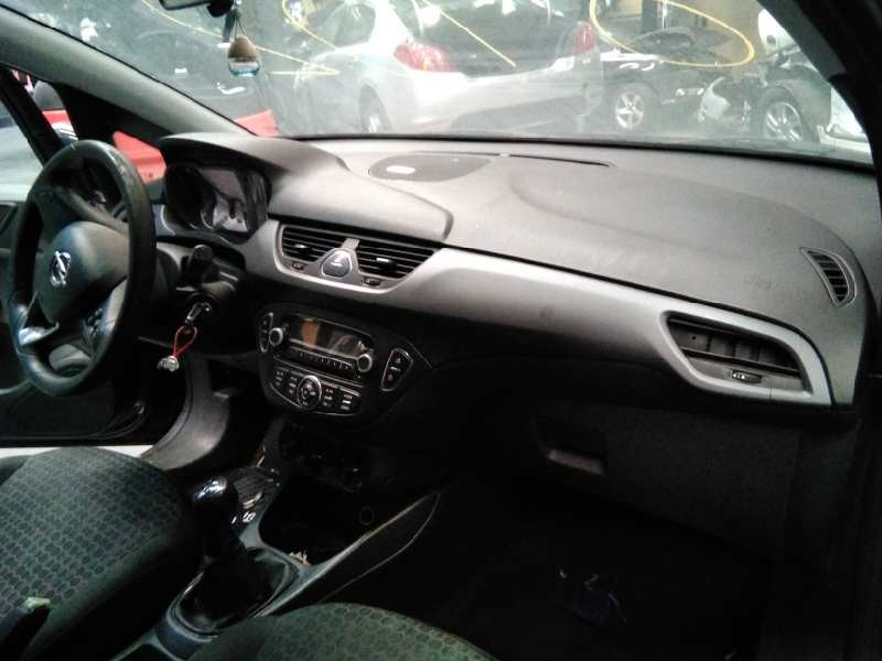 opel corsa e del año 2015