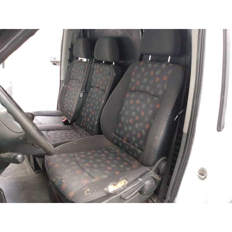 mercedes-benz vito (w639) basic, combi del año 2004