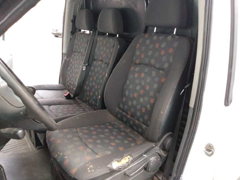 mercedes-benz vito (w639) basic, combi del año 2004