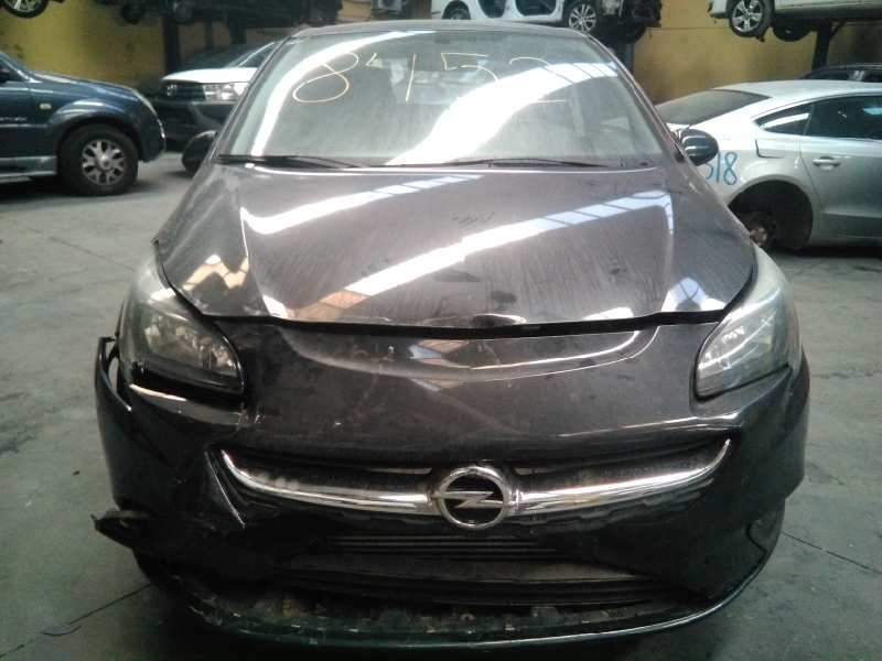 opel corsa e del año 2015