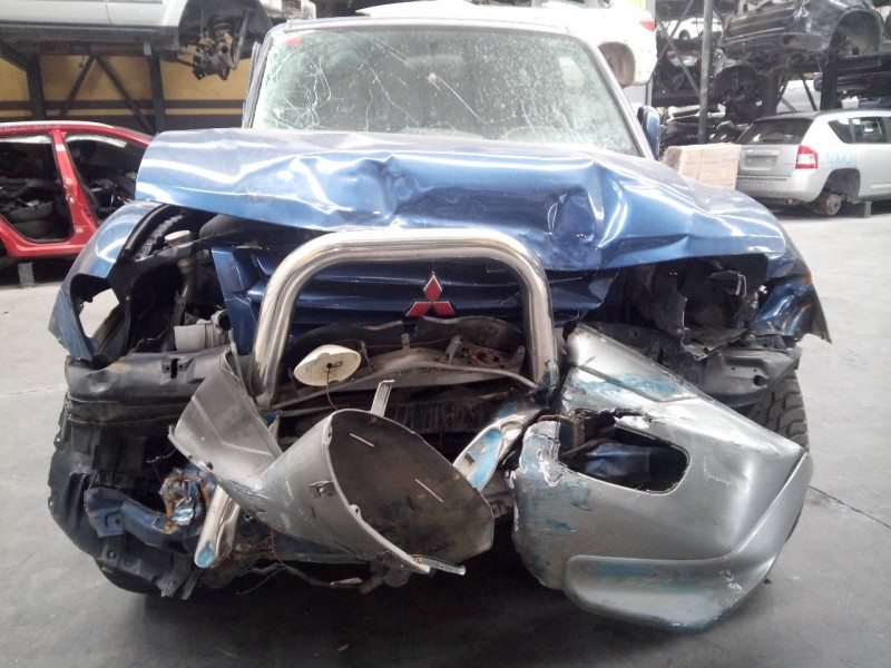 mitsubishi montero (v60/v70) del año 2000