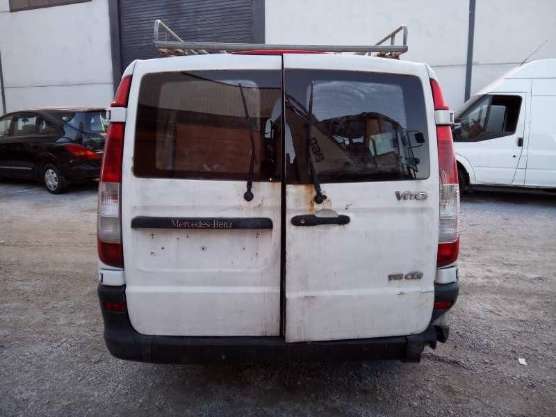 mercedes-benz vito (w639) basic, combi del año 2004
