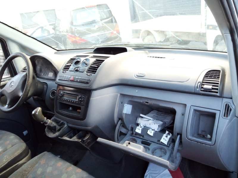 mercedes-benz vito (w639) basic, combi del año 2004