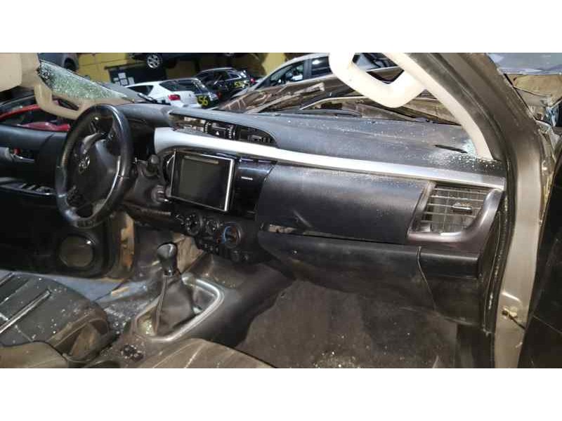 toyota hilux (kun) del año 2017