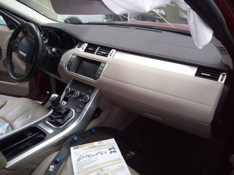 land rover evoque del año 2015