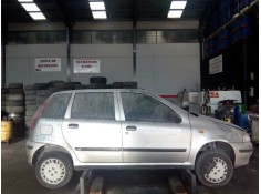 fiat punto berlina (176) del año 1999