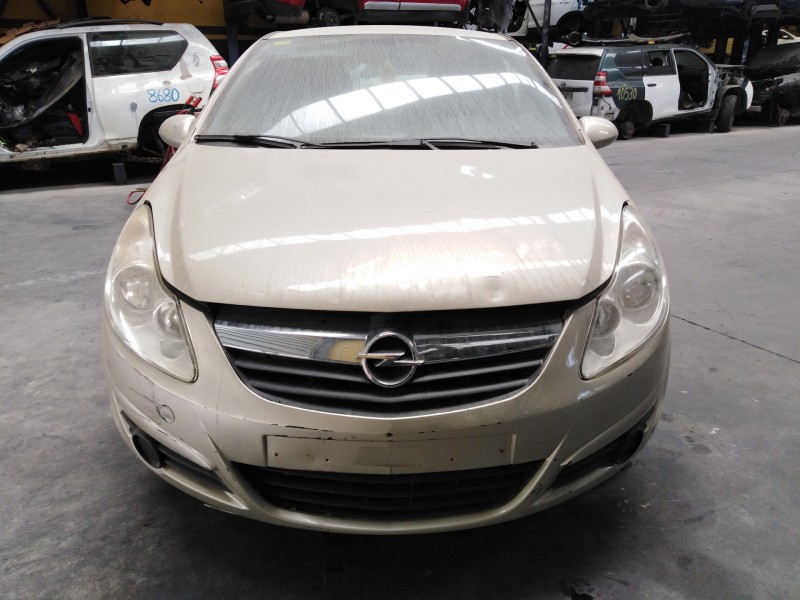 opel corsa d del año 2008