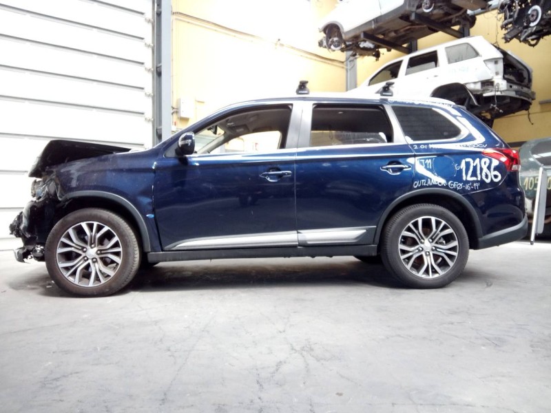 mitsubishi outlander (gf0) del año 2016