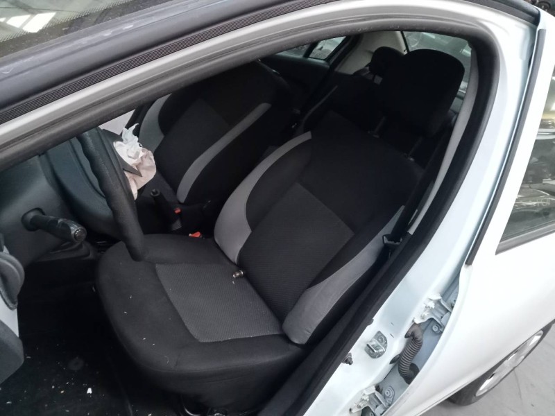 dacia logan ii del año 2014