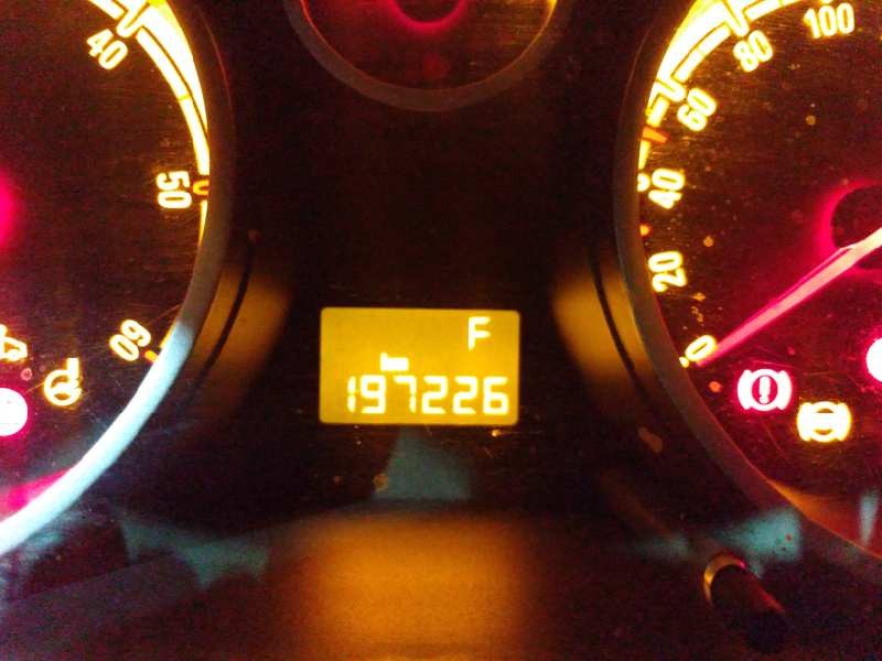 opel corsa d del año 2008