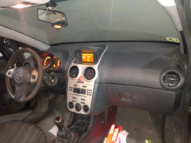 opel corsa d del año 2008