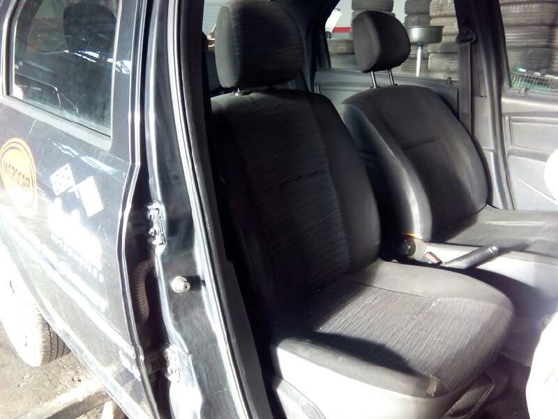 dacia logan del año 2010