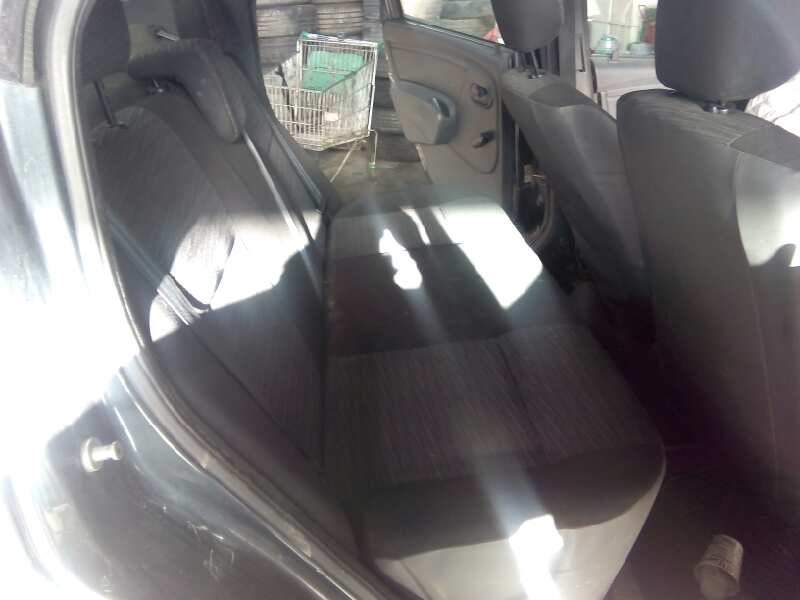 dacia logan del año 2010