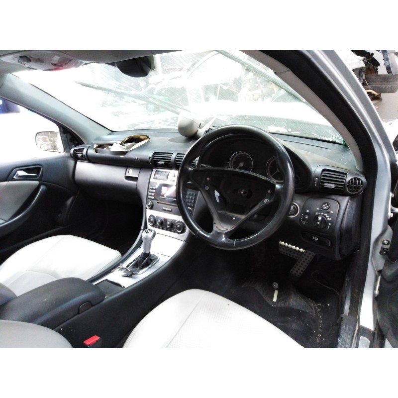 mercedes-benz clase c (w203) sportcoupe del año 2006