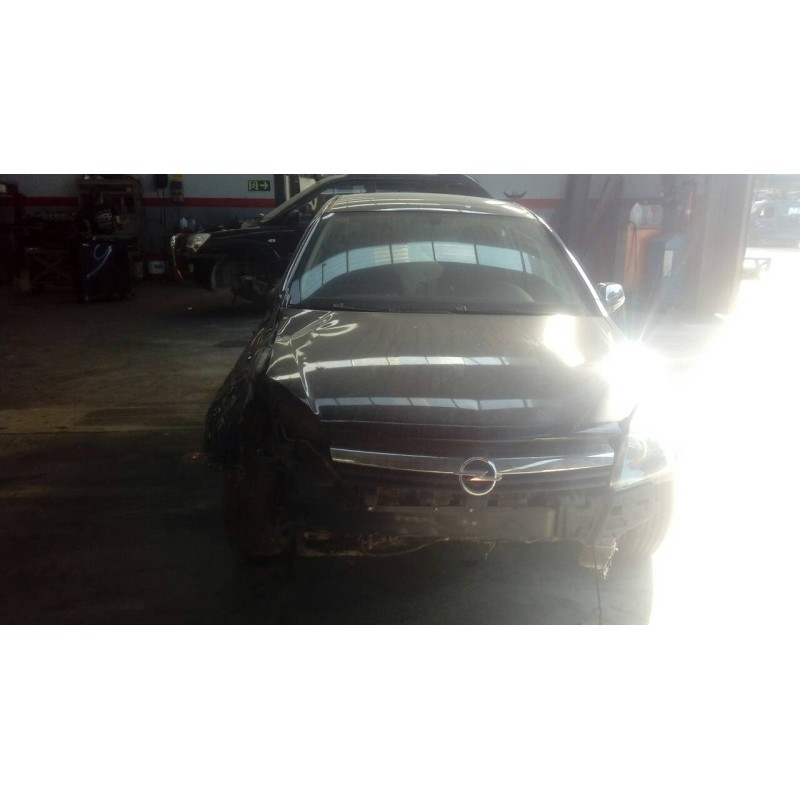 opel astra h berlina del año 2006