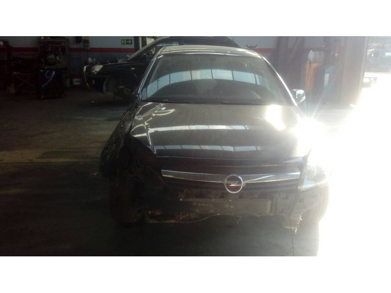opel astra h berlina del año 2006