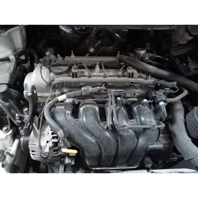 kia carens ( ) del año 2018