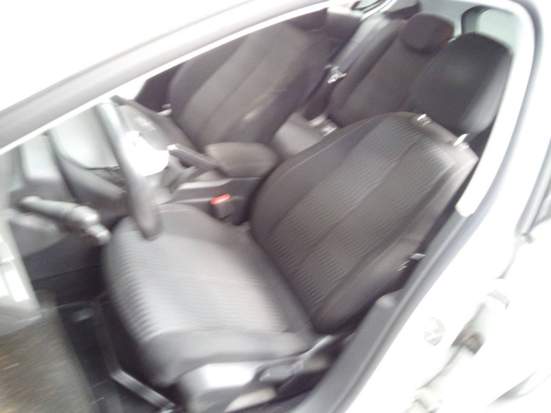 peugeot 308 del año 2016