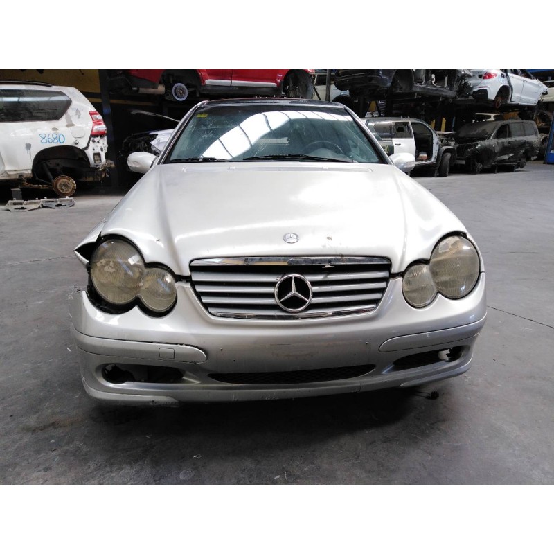 mercedes-benz clase c (w203) sportcoupe del año 2001