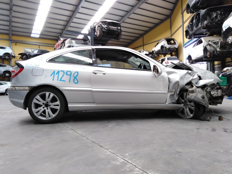 mercedes-benz clase c (w203) sportcoupe del año 2006
