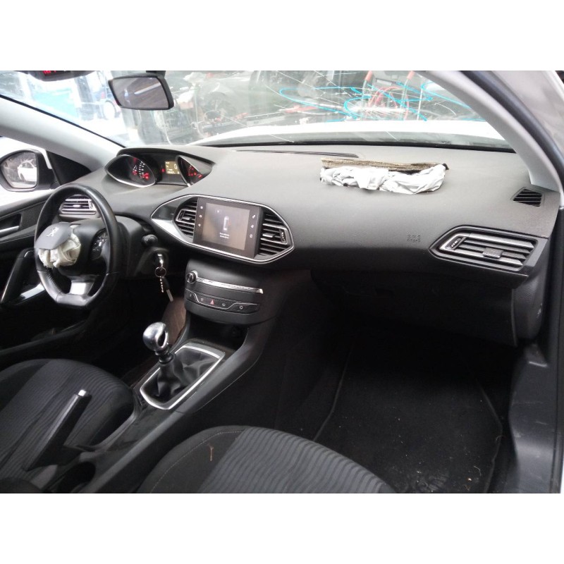 peugeot 308 del año 2016