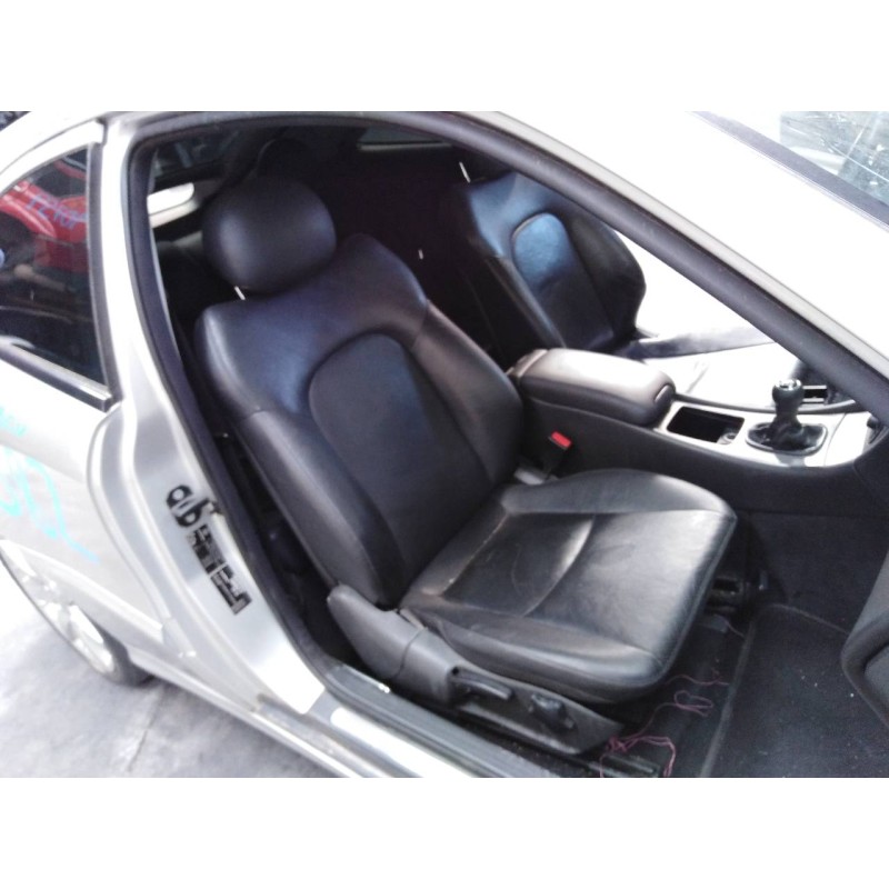 mercedes-benz clase c (w203) sportcoupe del año 2001