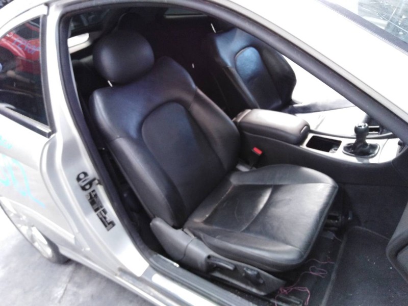 mercedes-benz clase c (w203) sportcoupe del año 2001