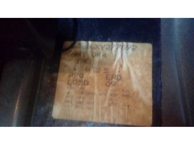 volkswagen polo berlina (6n1) del año 1999