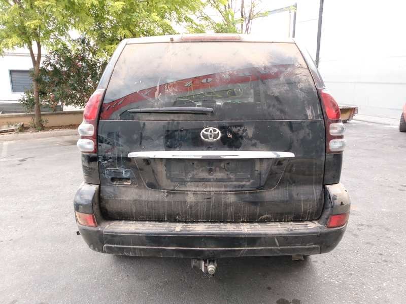 toyota land cruiser (j12) del año 2007