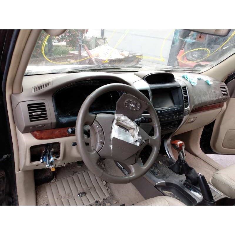 toyota land cruiser (j12) del año 2007