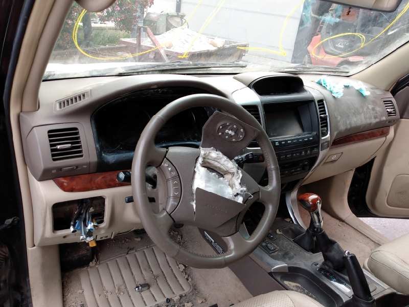 toyota land cruiser (j12) del año 2007