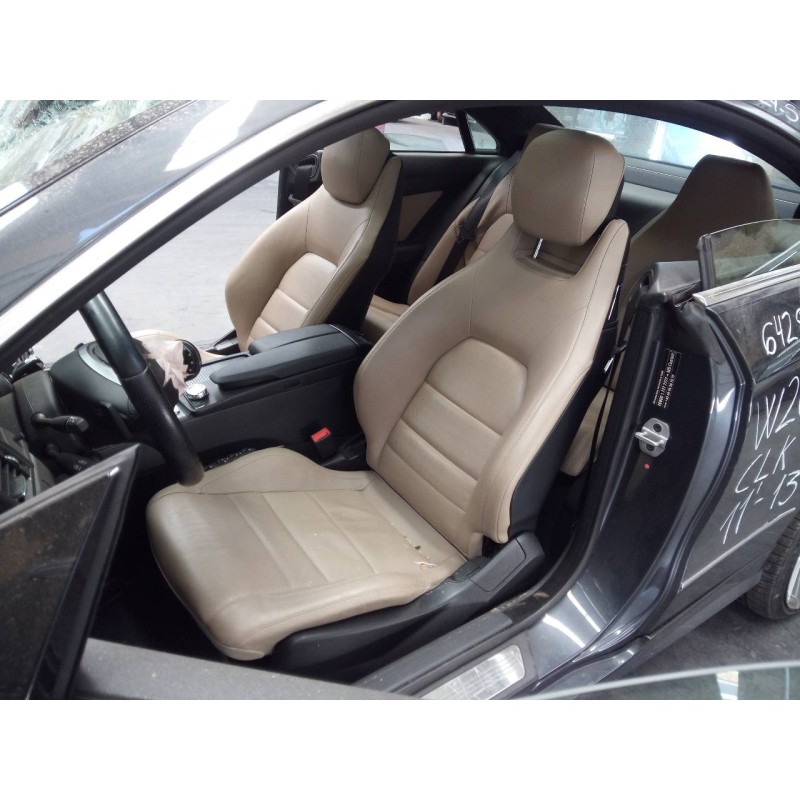 mercedes-benz clase clk (w207) coupe del año 2012