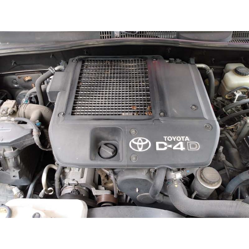 toyota land cruiser (j12) del año 2007