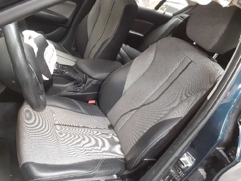 bmw serie 1 lim. (f20) del año 2011