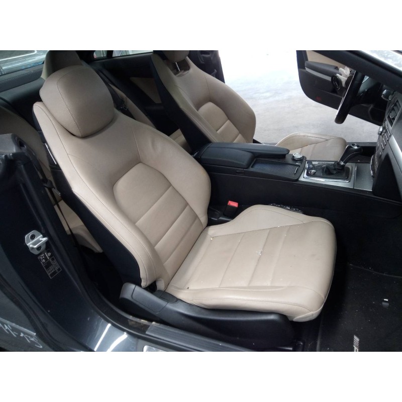 mercedes-benz clase clk (w207) coupe del año 2012