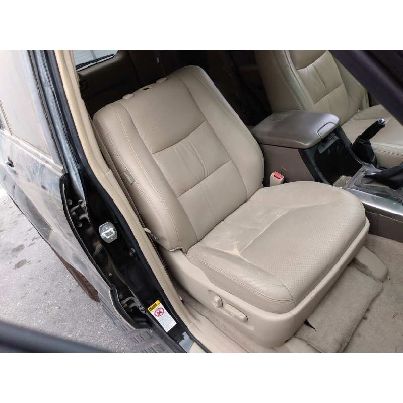 toyota land cruiser (j12) del año 2007