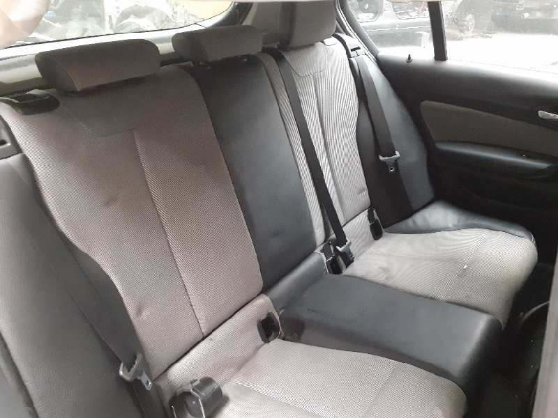 bmw serie 1 lim. (f20) del año 2011