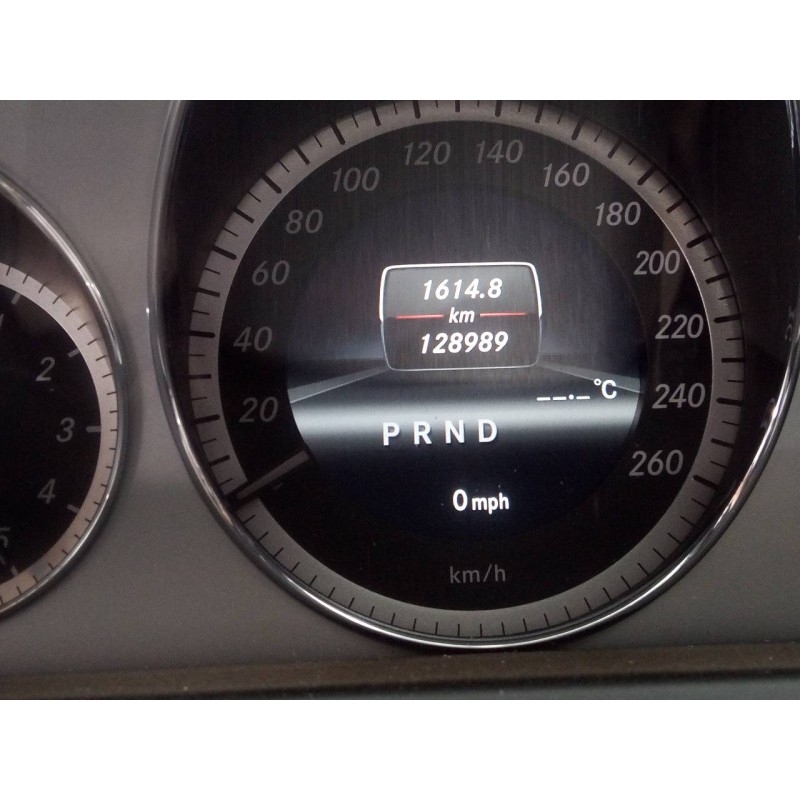 mercedes-benz clase clk (w207) coupe del año 2012