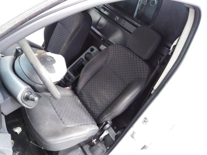 renault kangoo del año 2013