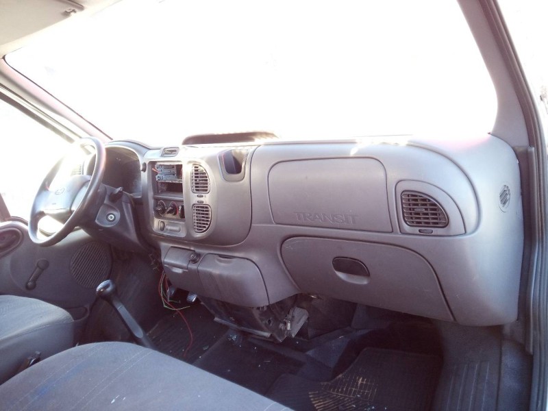 ford transit mod.2000 caja abierta del año 2002