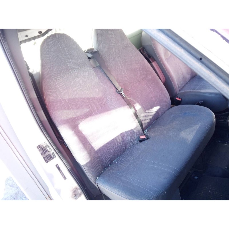 ford transit mod.2000 caja abierta del año 2002