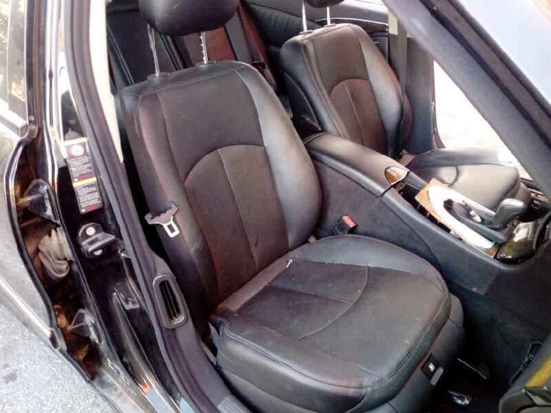 mercedes-benz clase e (w211) berlina del año 2005