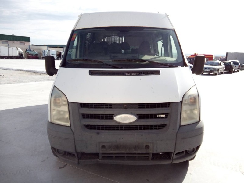 ford transit combi ´06 del año 2010