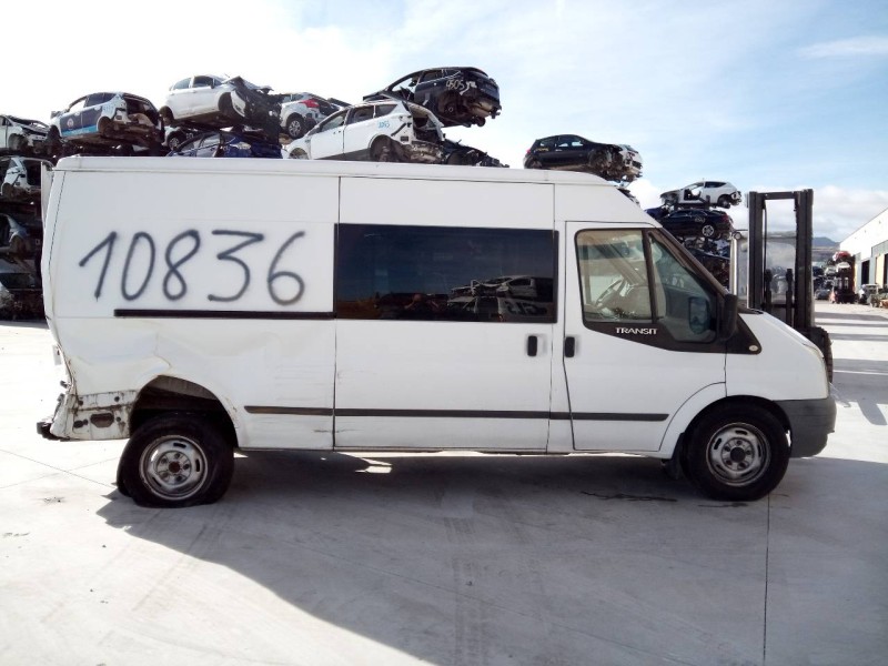 ford transit combi ´06 del año 2010